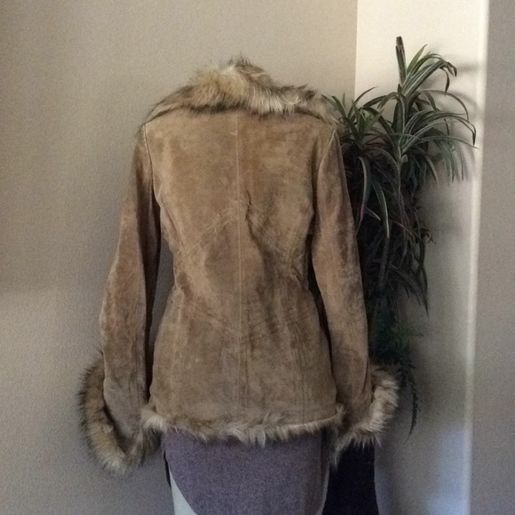 Genuine Leather size M coat - Picture 4 of 9